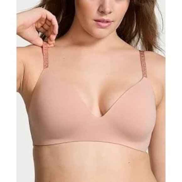 Victorias Secret T-Shirt Bra Size 38D Lot of 2 Lightly Lined‎ Wireless Smooth - Picture 1 of 10